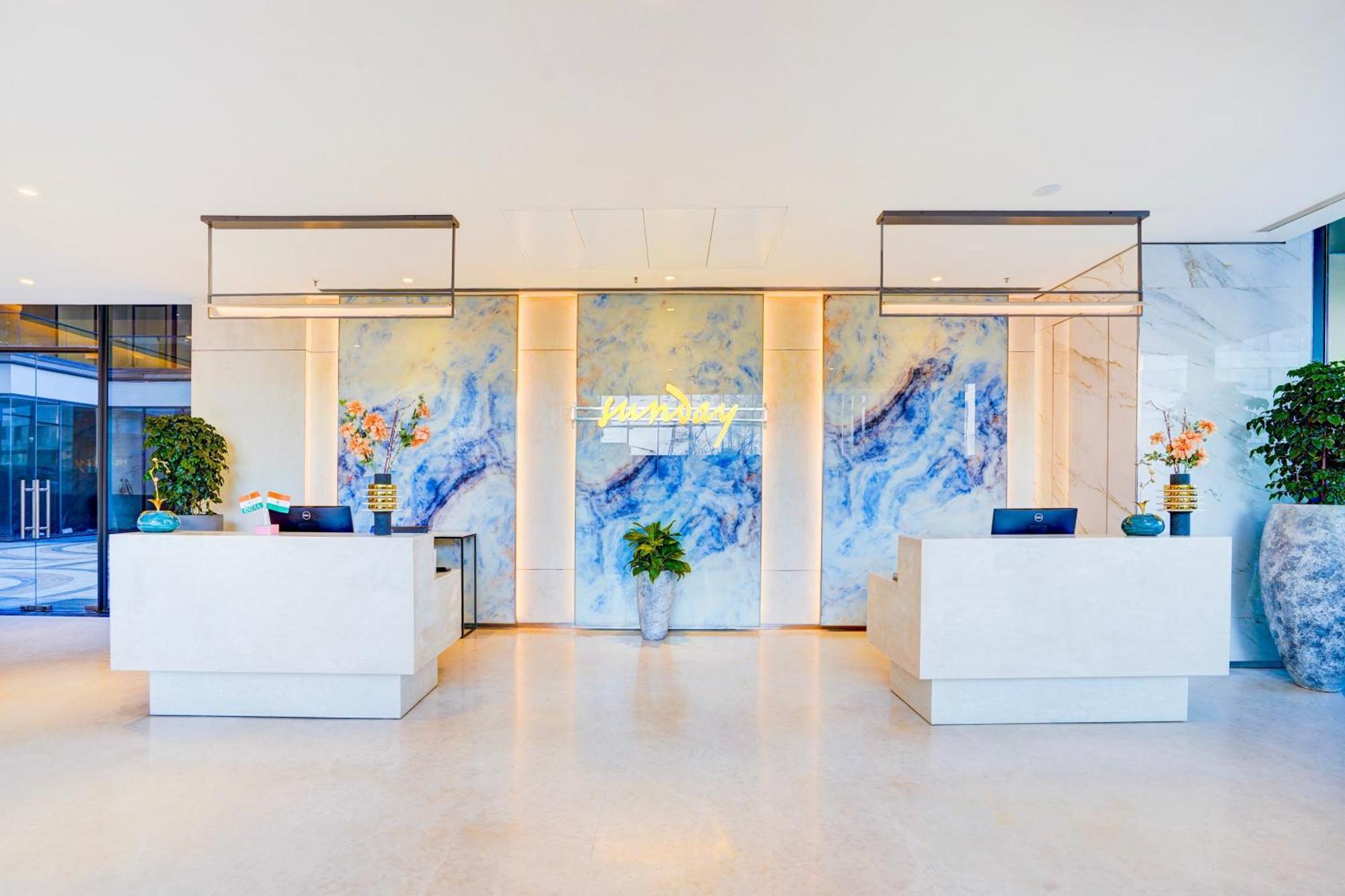 Sunday Hotels And Residences Gurgaon Extérieur photo