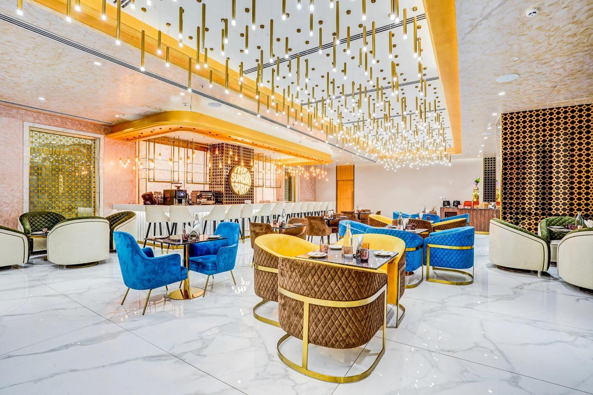 Sunday Hotels And Residences Gurgaon Extérieur photo