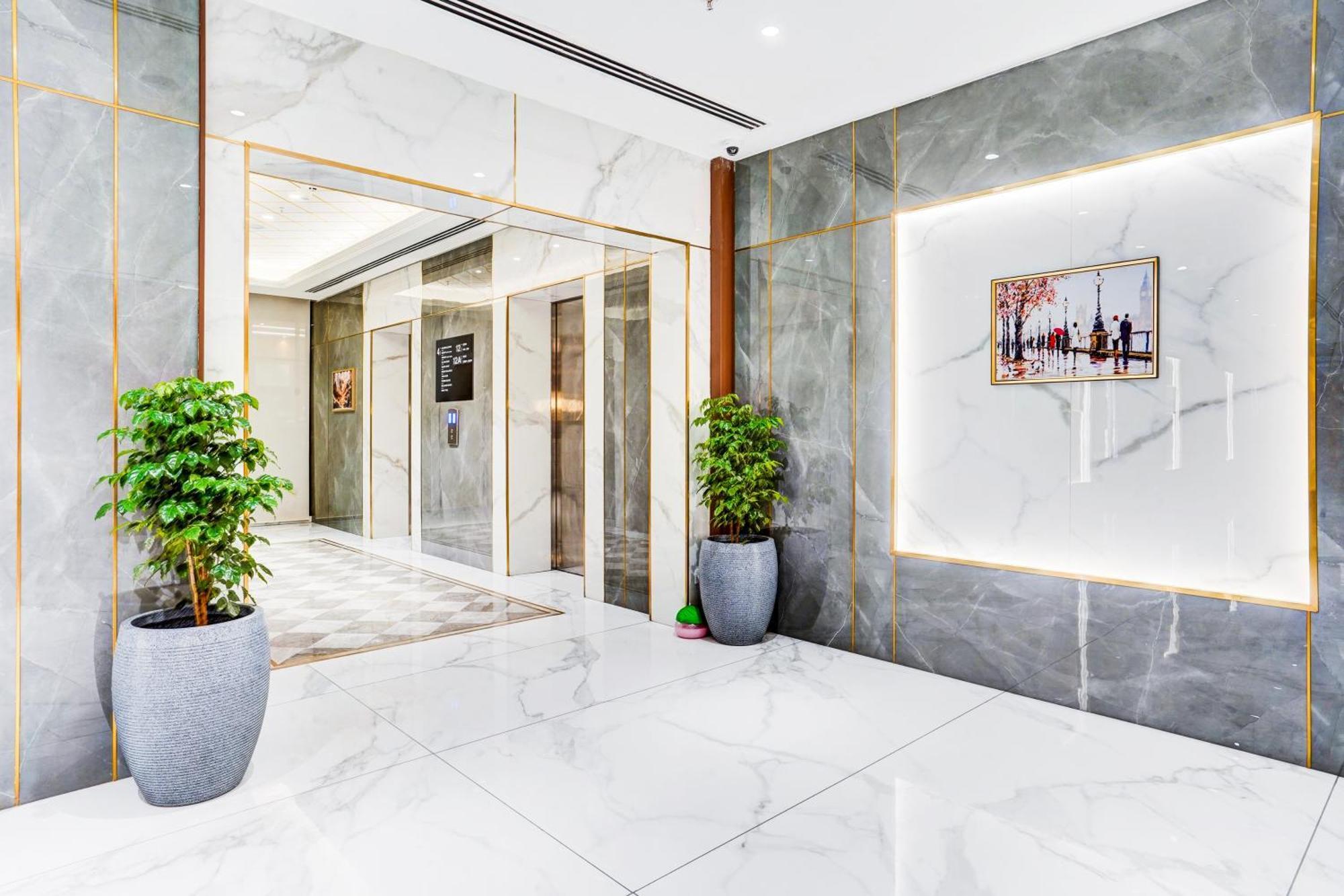 Sunday Hotels And Residences Gurgaon Extérieur photo