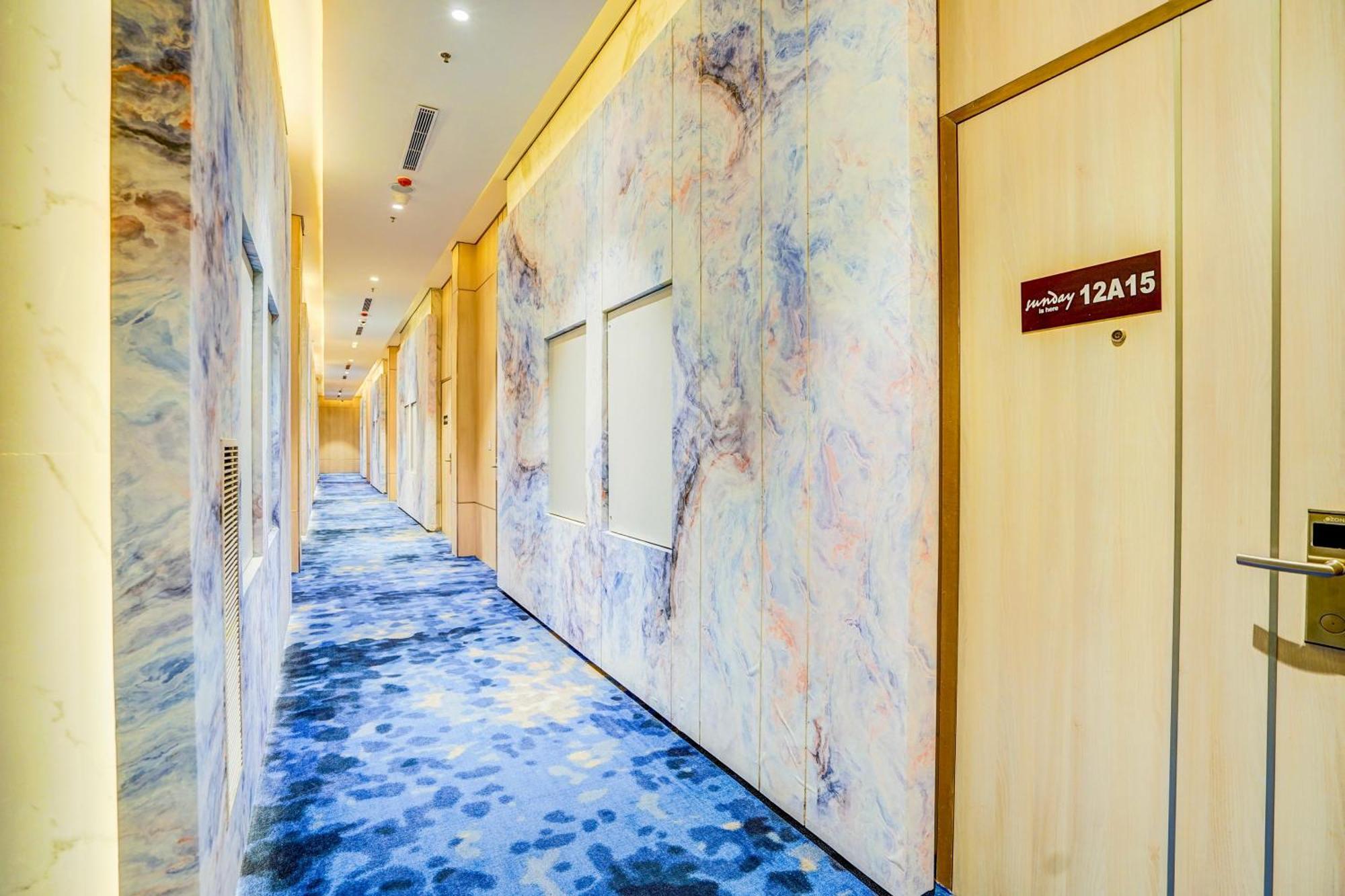 Sunday Hotels And Residences Gurgaon Extérieur photo